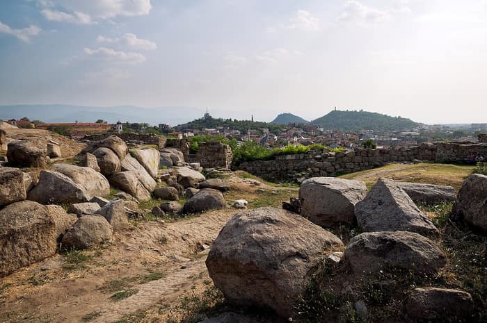 Nebet Tepe in Plowdiw, antike Überreste auf dem Hügel