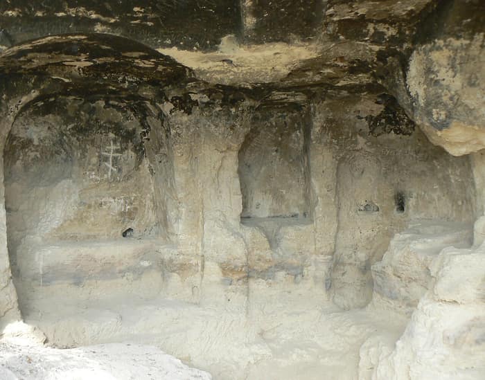 Albotin Monastery, fifth detail of the rock rooms