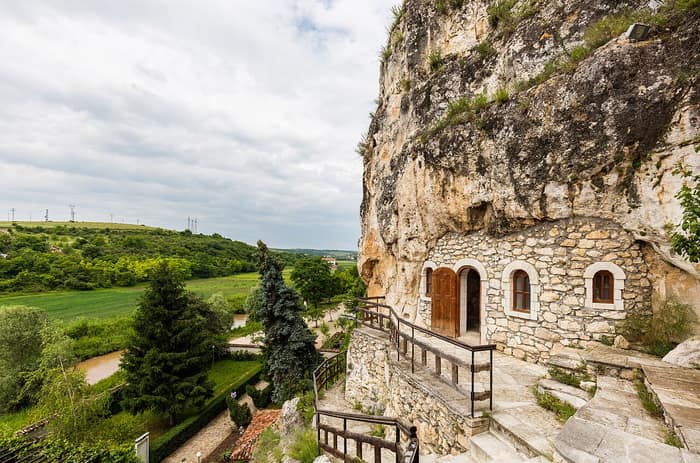 Basarbovo Monastery, rock churches carved into the cliff