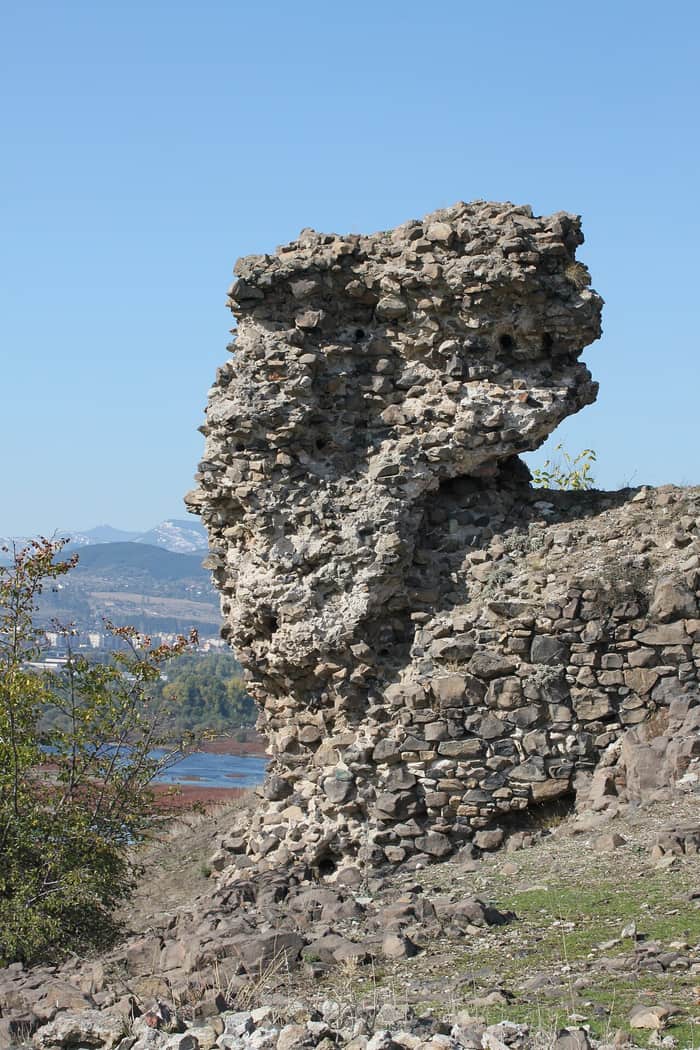 Vishegrad Fortress, second view of the ruins