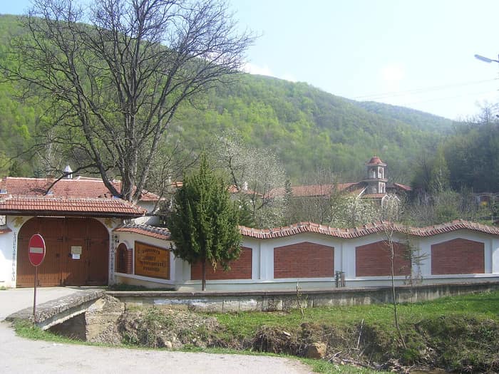 Vrachesh Monastery, view of the monastery complex